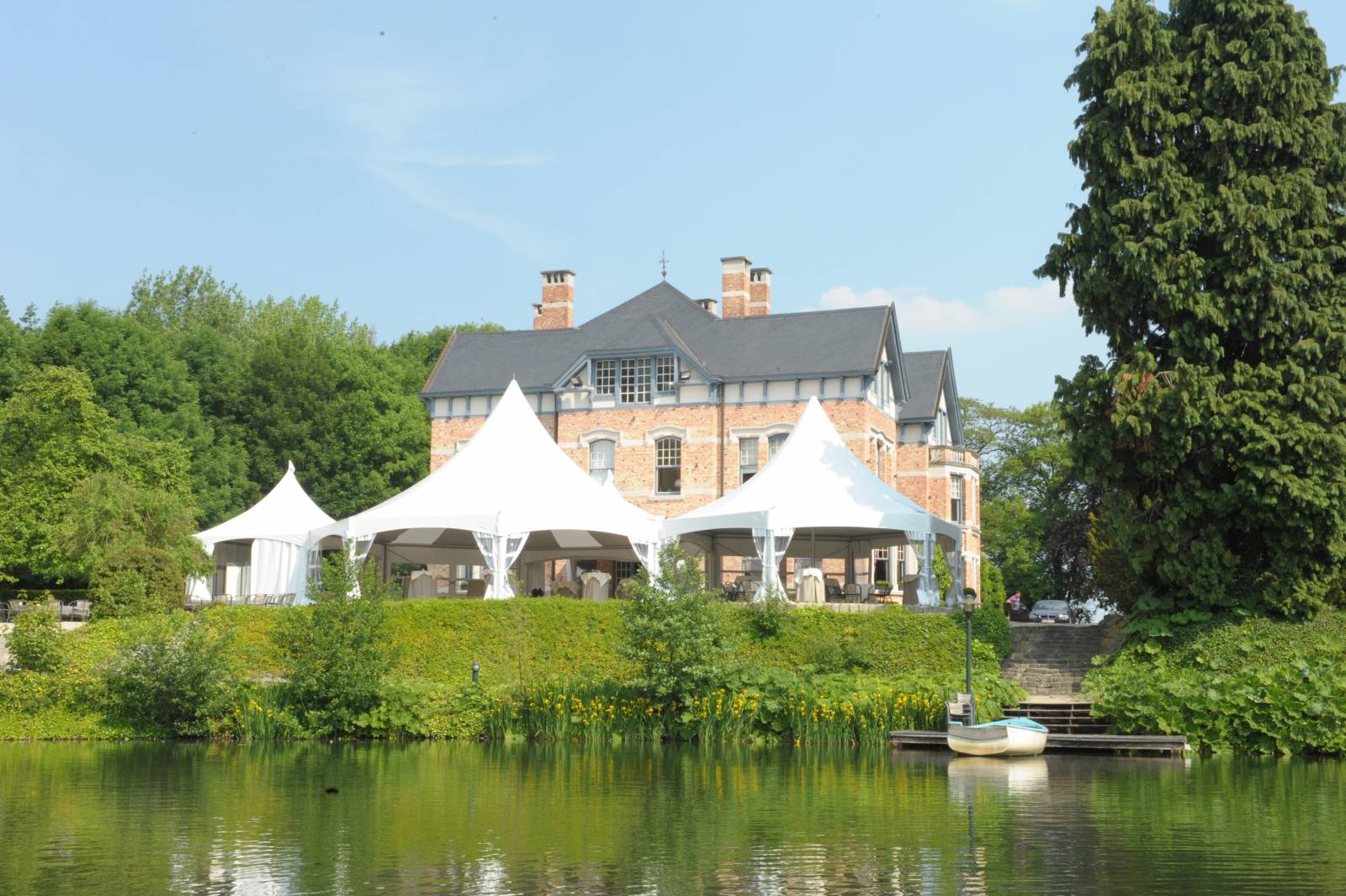 Domein Saint-Hubert - House of Weddings - Feestzaal Oost-Vlaanderen - Ronse - huwelijk - ceremonie cateri (25)