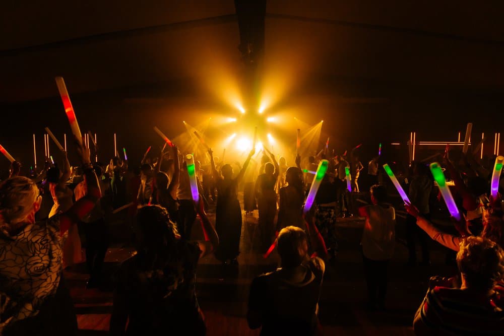 Een DJ op jouw trouwfeest: more than music!