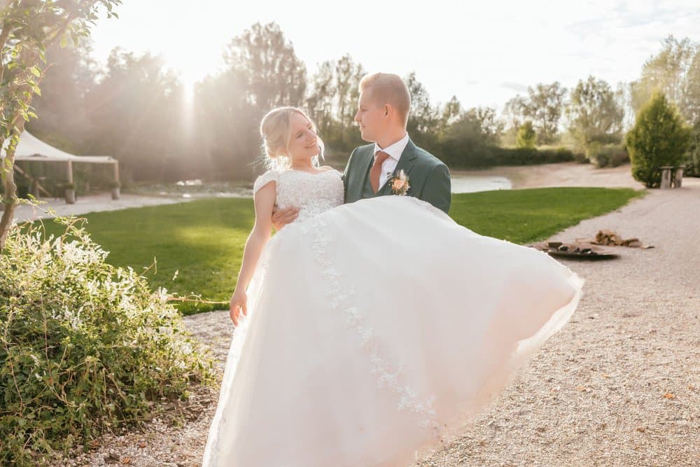 Het kleurrijke herfsthuwelijk van Fjolla & Simon