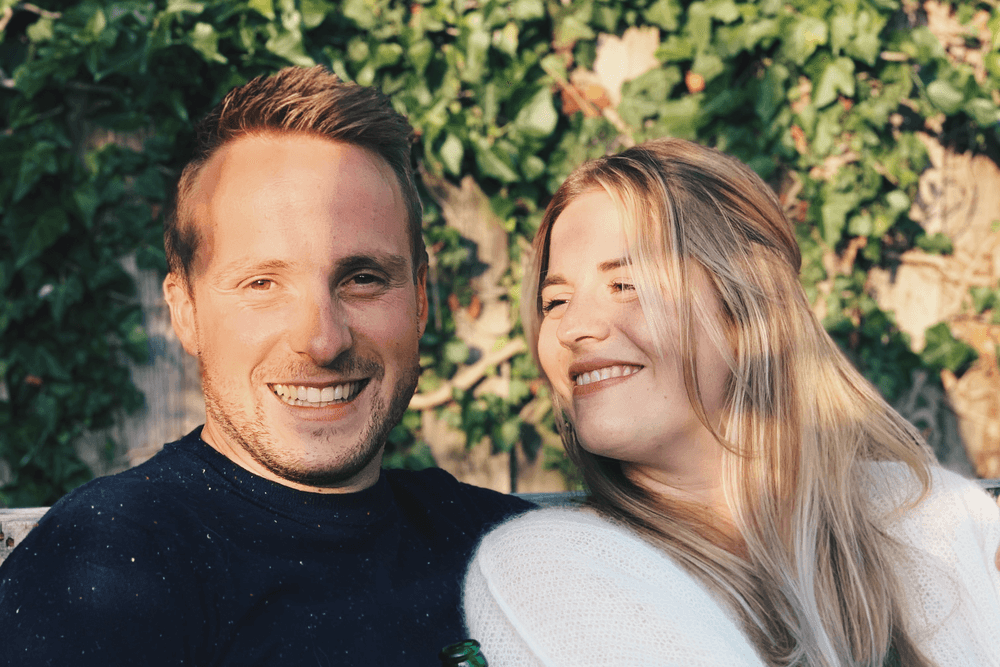 Verloofd tijdens corona en hélemaal klaar om te trouwen: Lise en Thomas