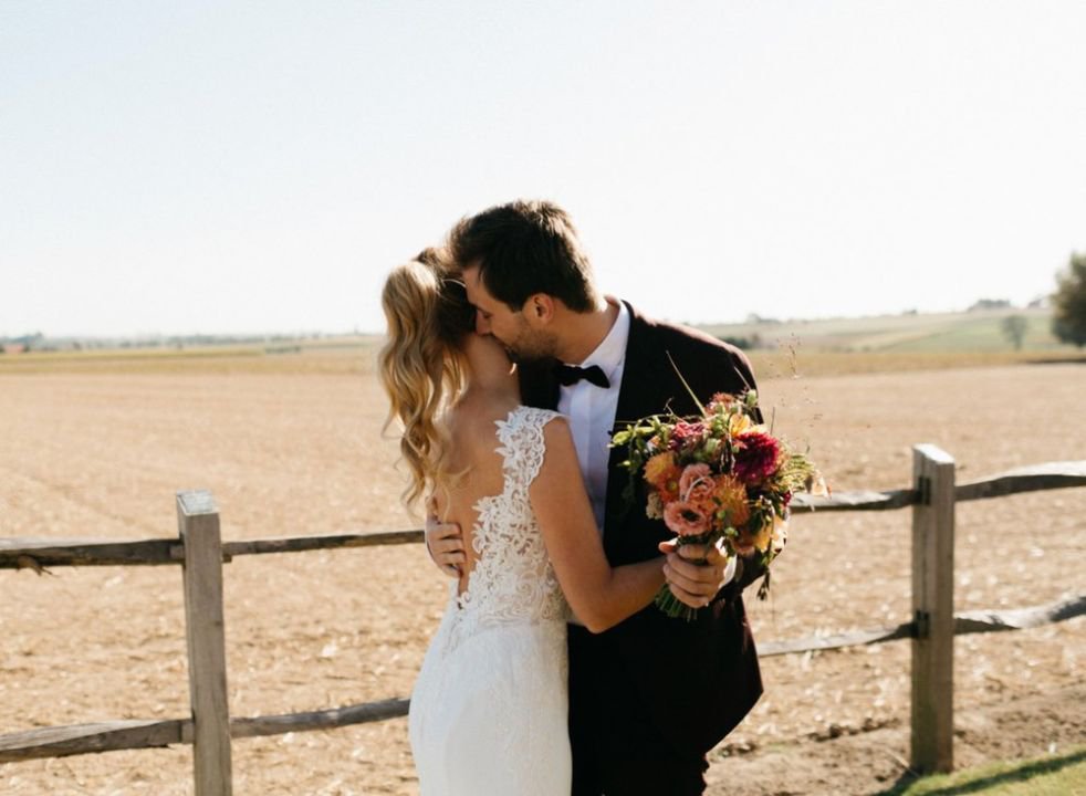 Un bouquet de mariée petit mais délicat... Tout sur les bouquets 'petits' !