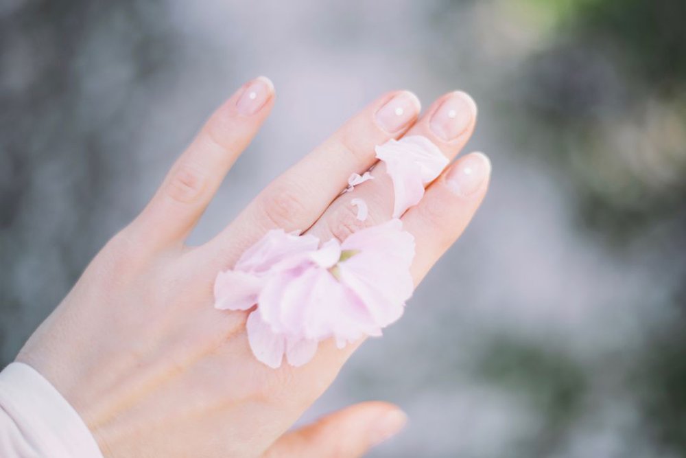 Mooi verzorgde nagels op je huwelijksdag