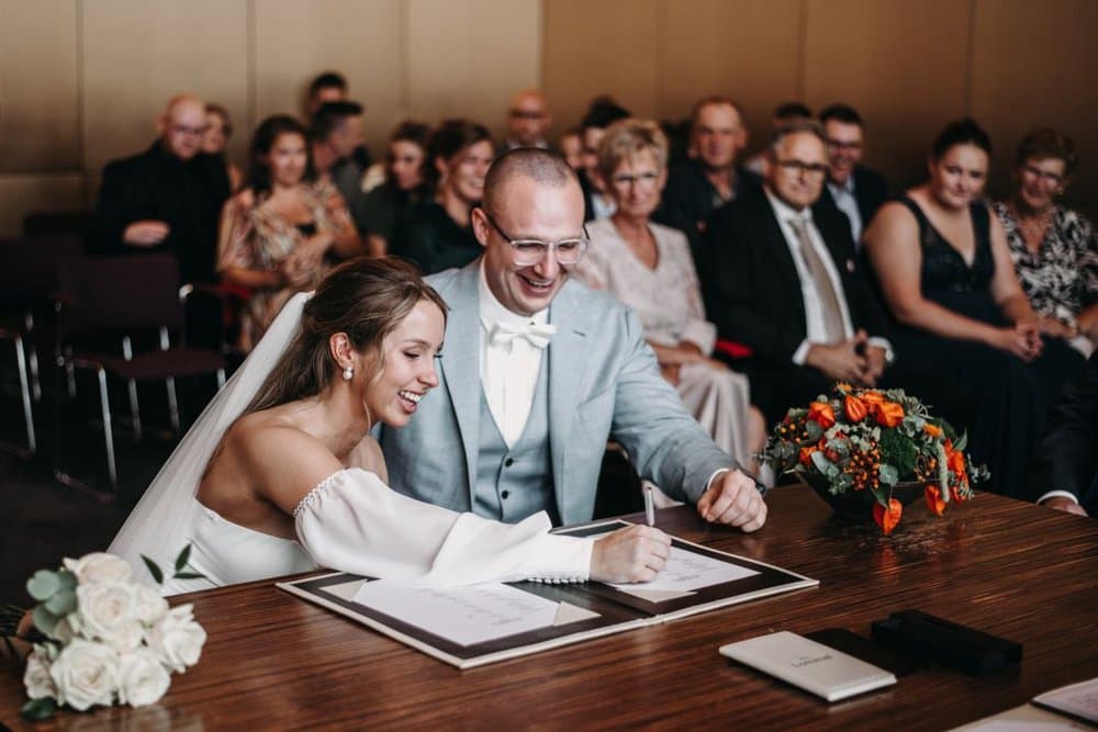 Getting married in Belgium: what happens during a civil ceremony?