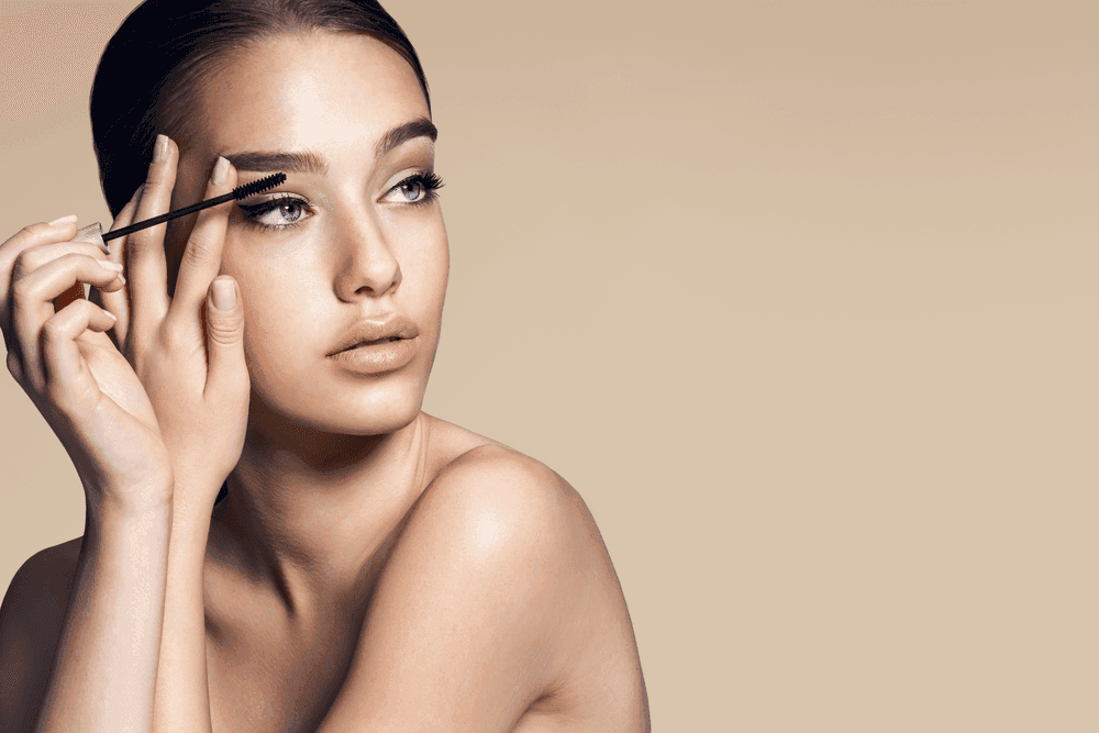 De 4 beste waterproof bruidsmake-up mascara's