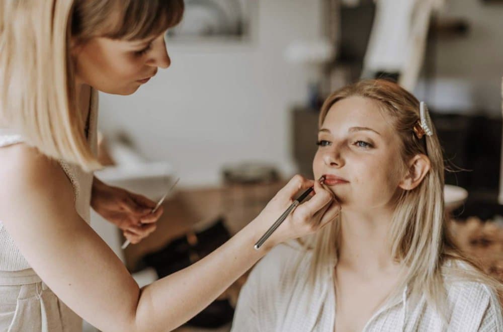 Mooie make-up voor de naturelle bruid