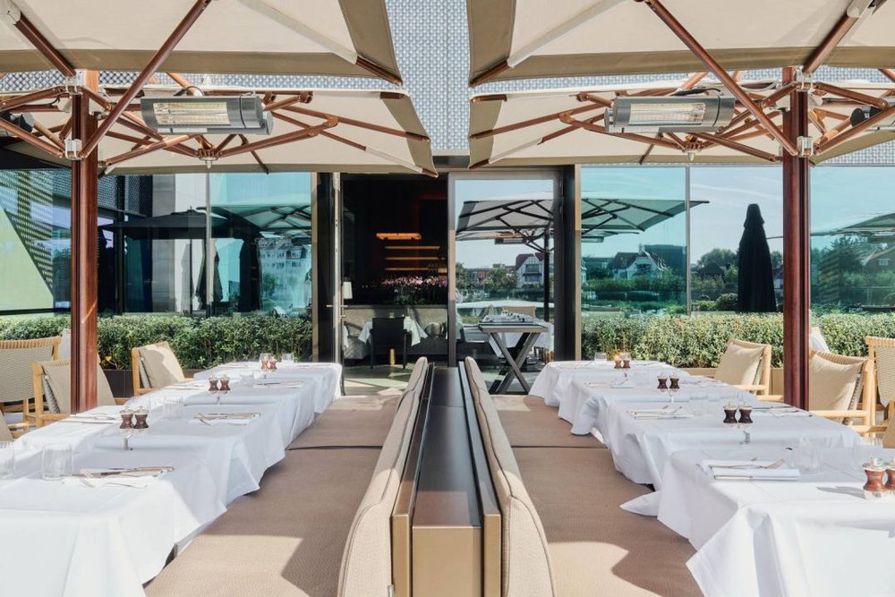 A 5 star superior wedding celebration? La Réserve Resort welcomes you!