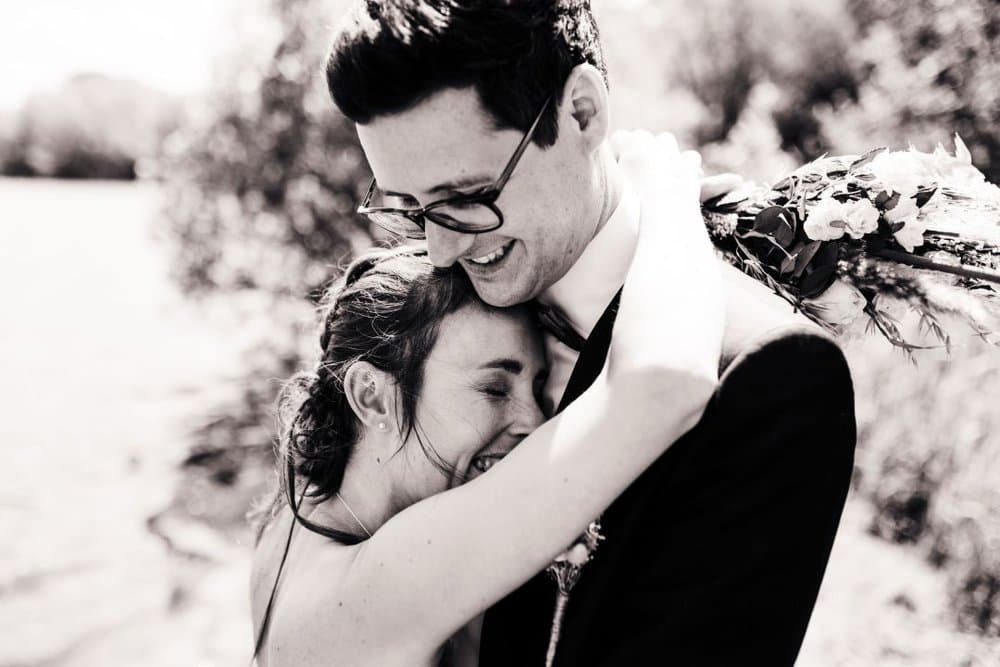 Les meilleurs conseils du photographe Lens a Lot pour des photos de mariage spontanées