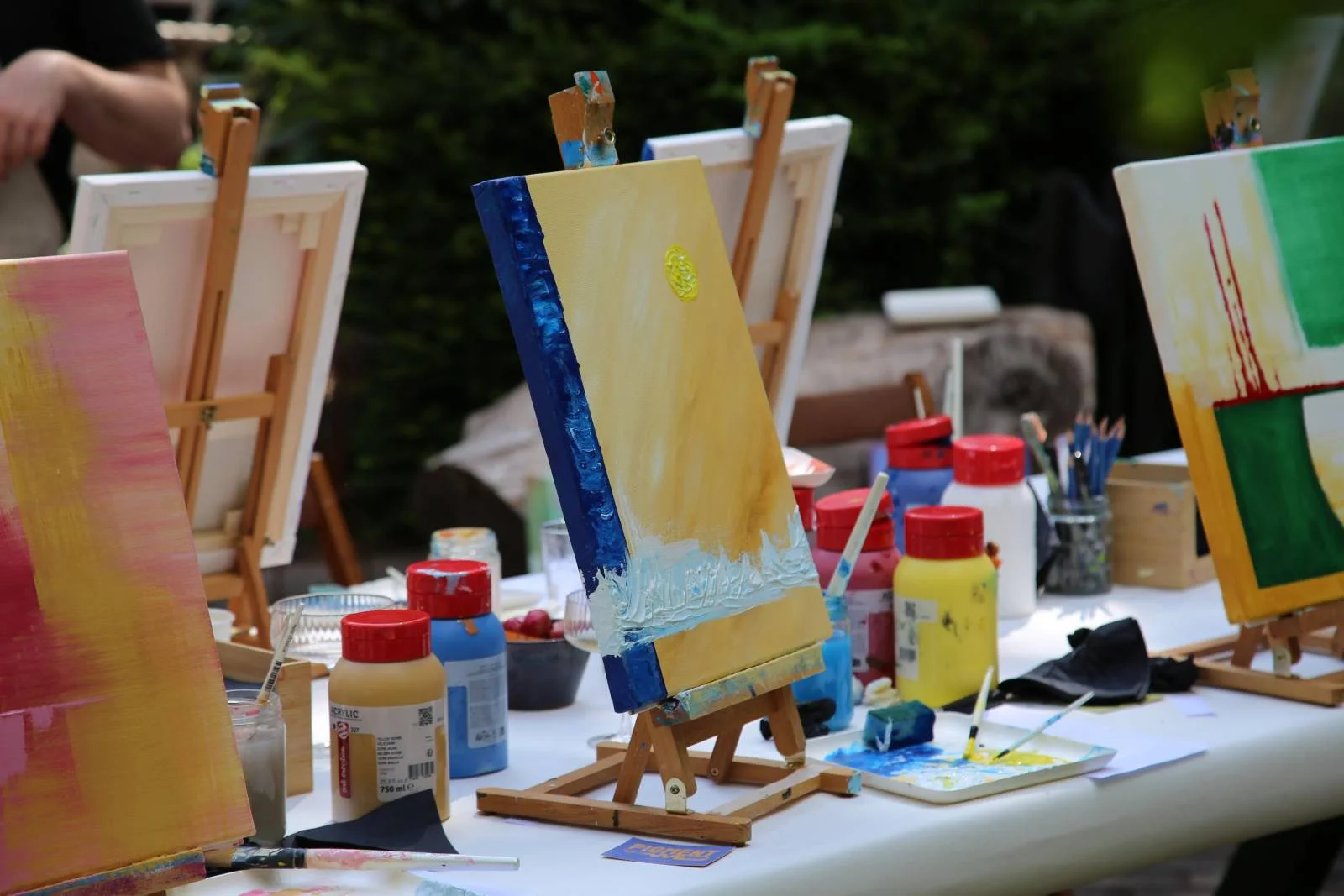 Paint & Sip - Image 1