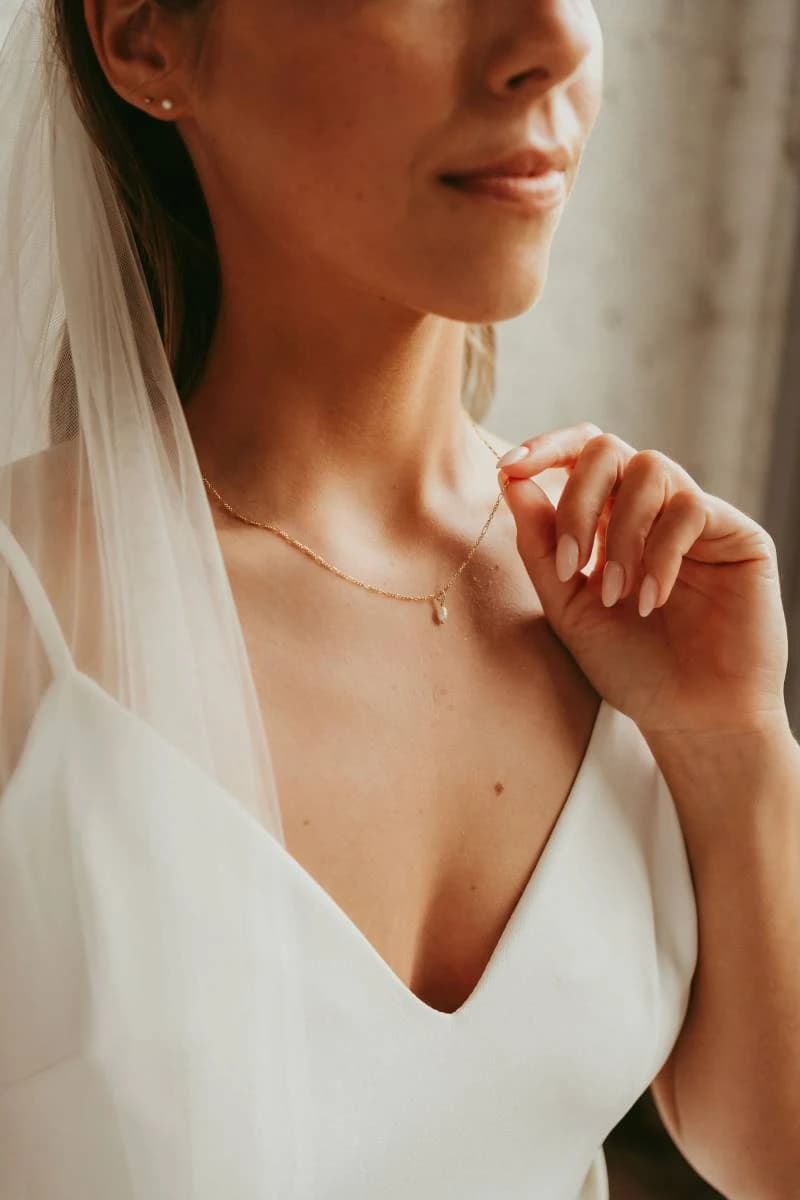 Hanne Detail - Image 1