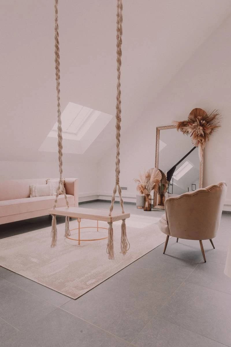 Mari Fin Bridal - Image 1