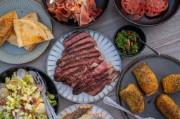 Roots Catering