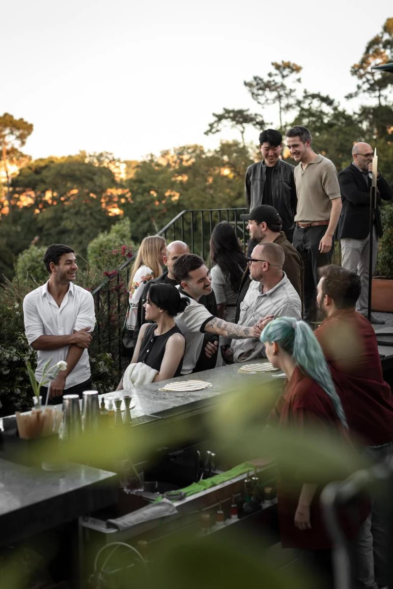 Cocktails And Talks - Image 1