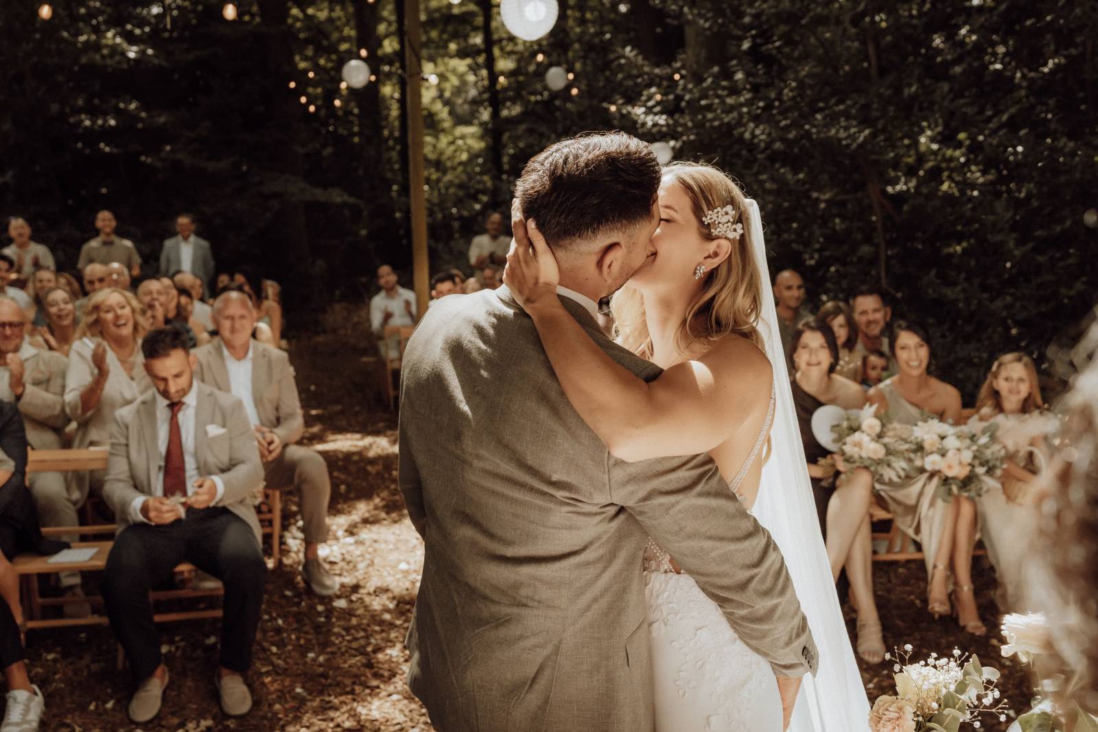 Capturing Stories by Brenda - Huwelijskfotograaf - House of Weddings - 12