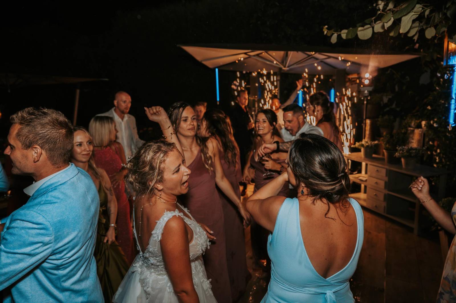 FEEST-DJ-KyraJacobs-HouseofWeddings (2)