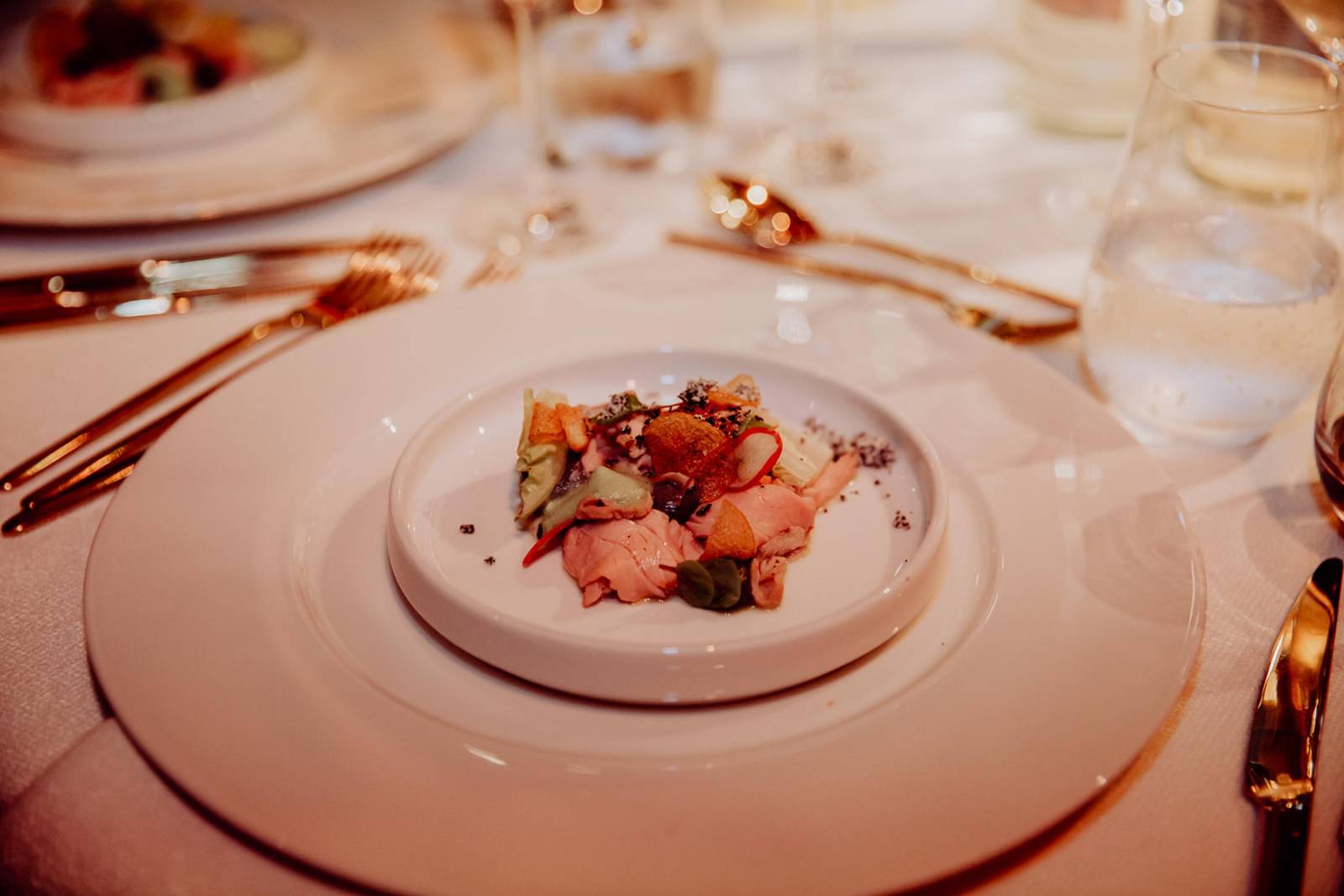 Fruy Catering - LUX visual storytellers - Catering - House of Weddings (1)