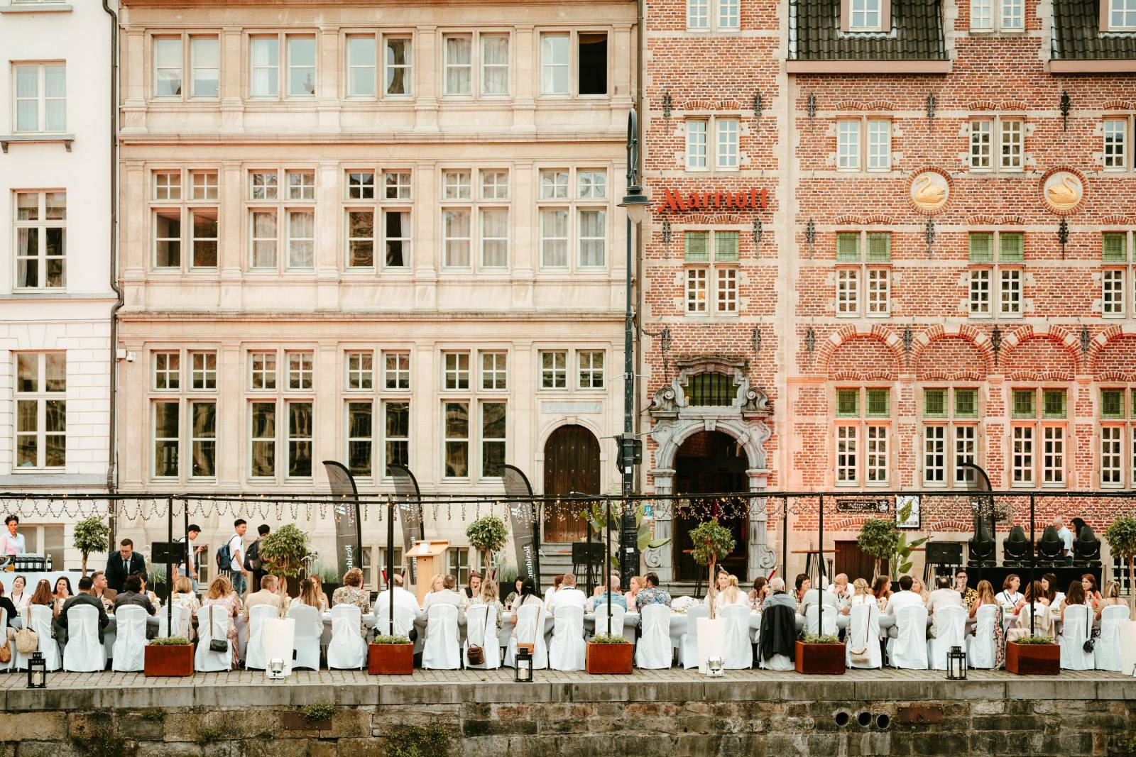 Ghent Marriott Hotel - Gilles Vandamme - Feestzaal - House of Weddings (5)