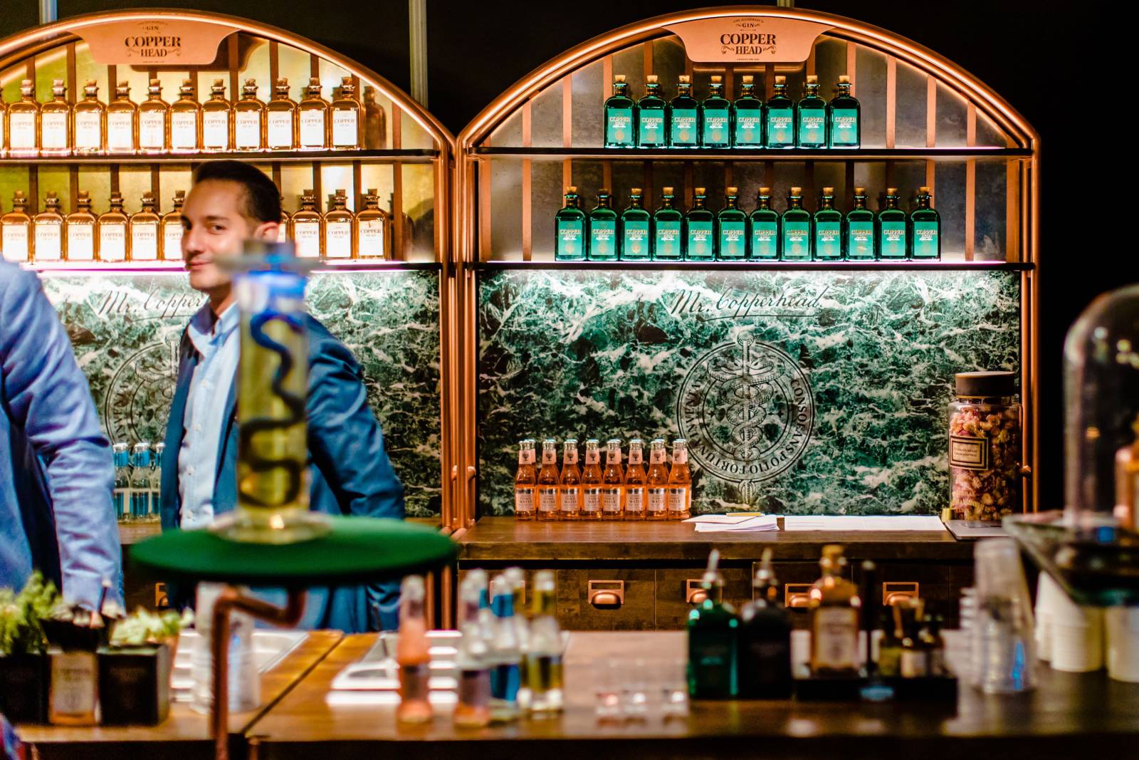 Gin cocktail bar by Mr