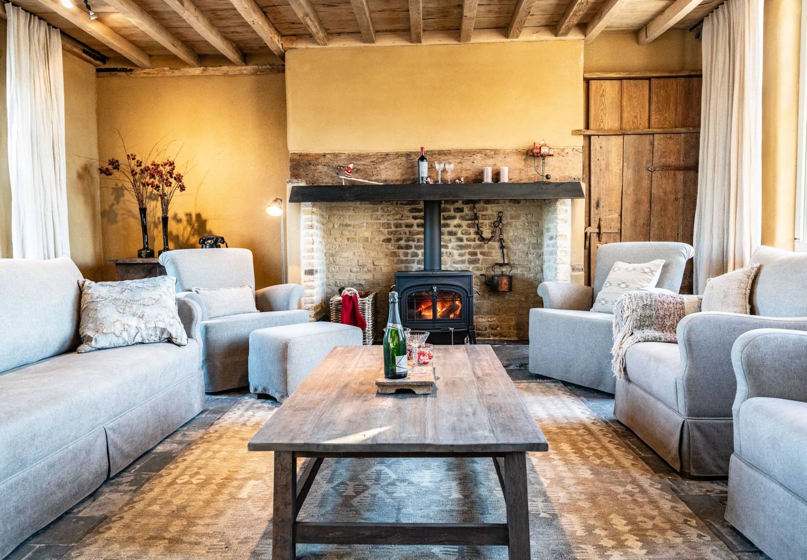 Hoeve Eikenbrand - Spotdesign - Feestzaal - House of Weddings - 5