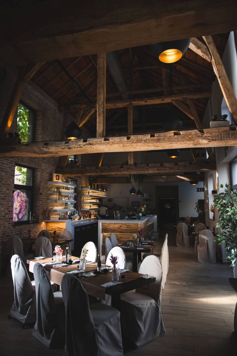 Hof Ter Zielbeek - Feestzaal - House of Weddings - 9