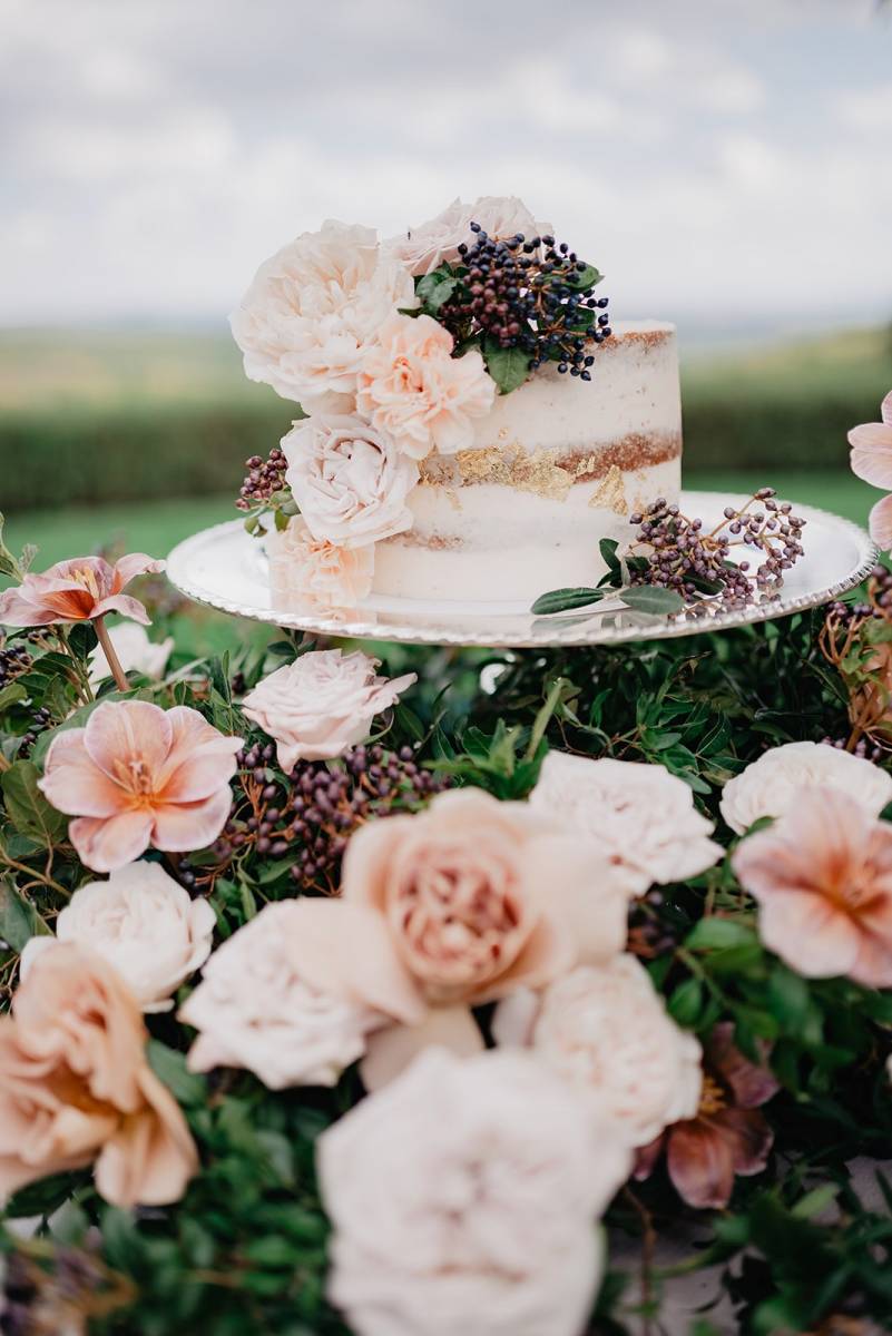 LovelyInstants-WeddingPlannerMeuse-Wedding-RomanceinTuscany-LeFontanelle-Part06-decoration-cake-15- 9056