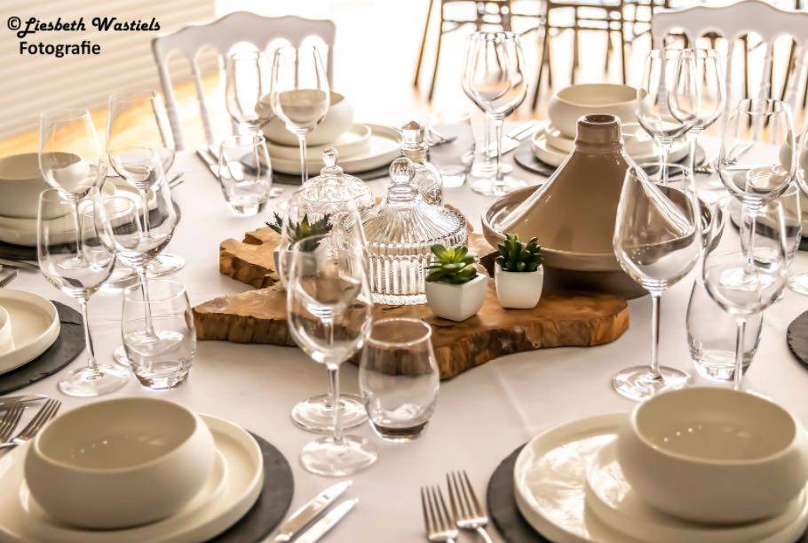 Share a dinner - House of Weddings - 5
