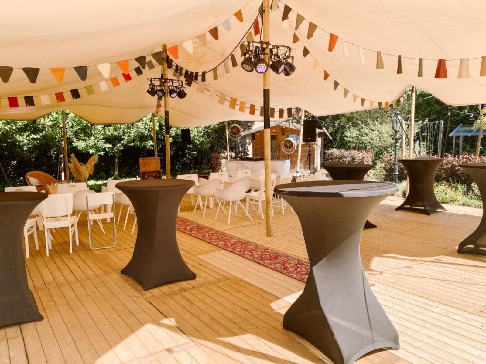 Soirée - Elly Bollen - Feesttenten - House of Weddings (2)