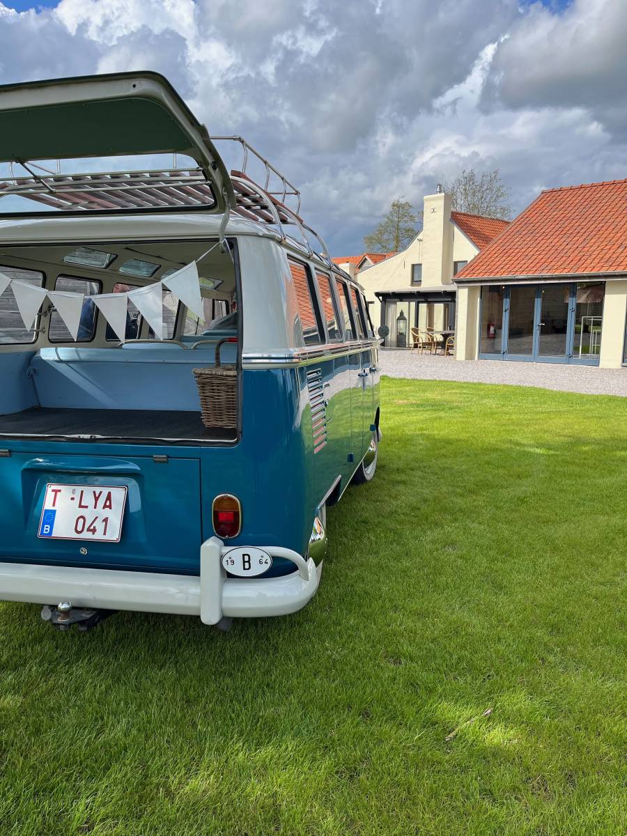 VW Van - Trouwbus - Trouwvervoer - House of Weddings - 13