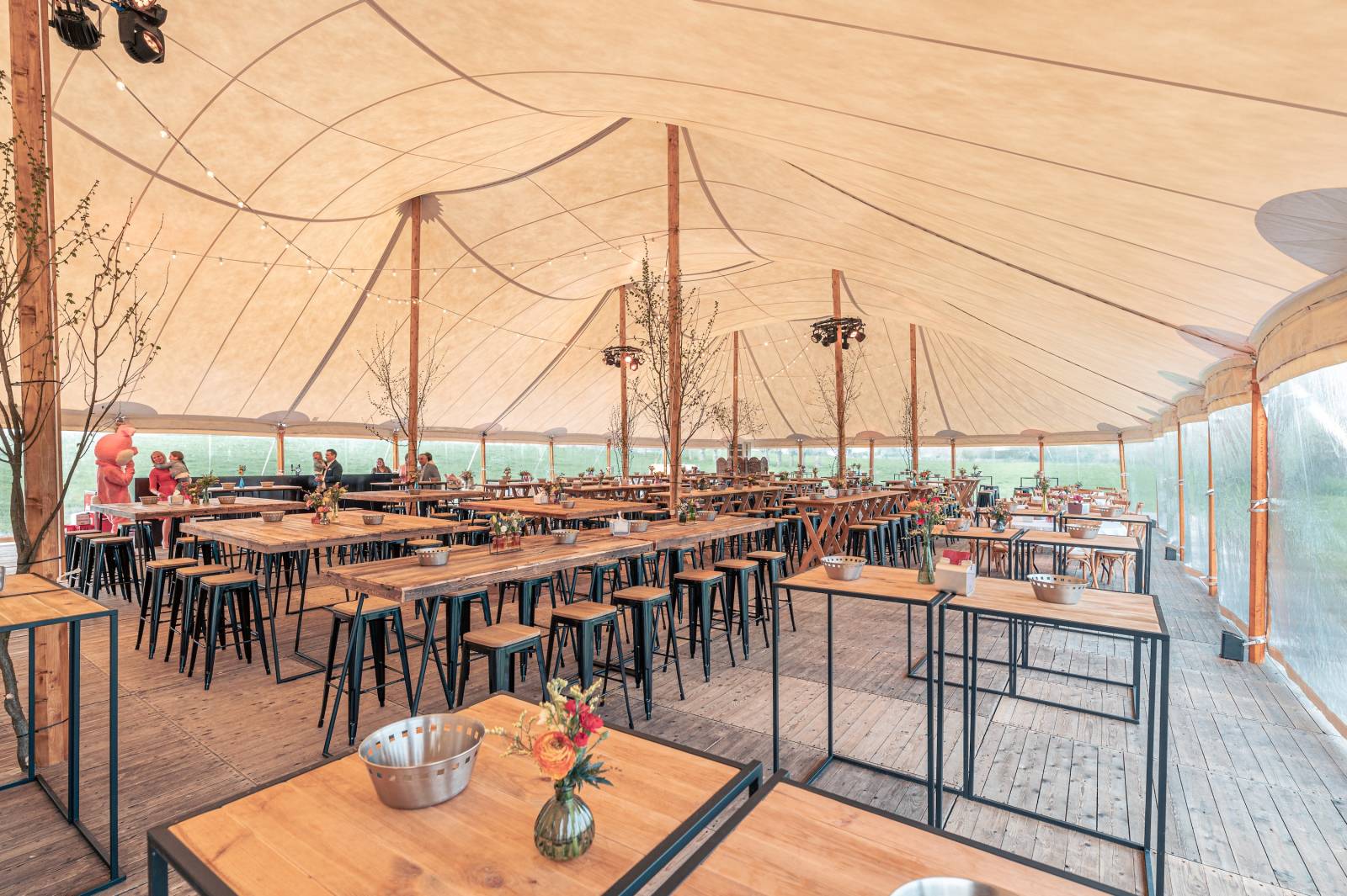 WDM Events - Verhuur tenten - Feesttent - Tent huwelijk - House of Weddings - 9