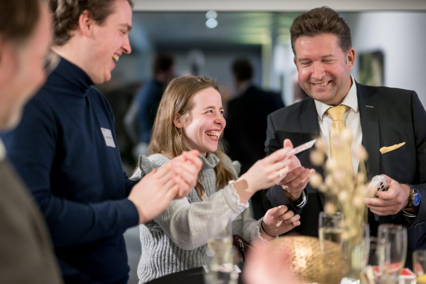 Guinelli - The Wedding Magician